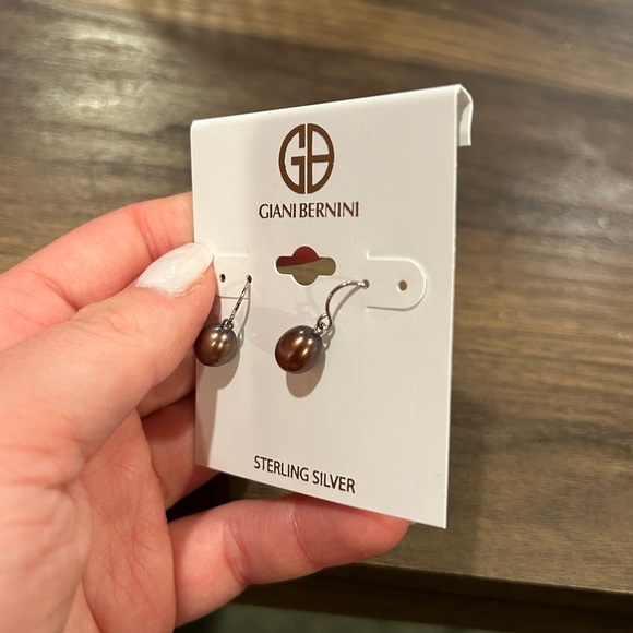 Giani Bernini burgundy Freshwater Pearl (8.9mm) dangle Earrings Sterling Silver - Picture 3 of 3